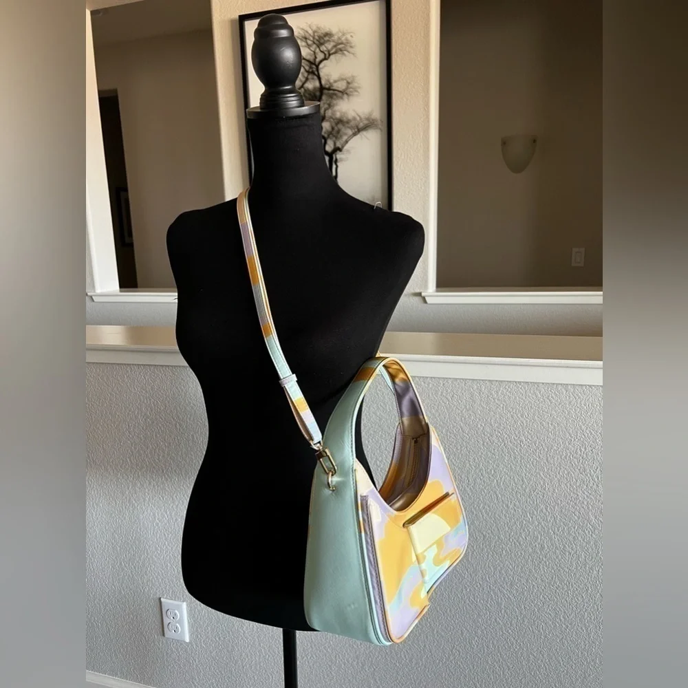 House OF SUNNY 🌞 NEW 🌞 DAY TRIPPER ICON BAG 💎 SOLD OUT 💎 - Picture 3 of 11